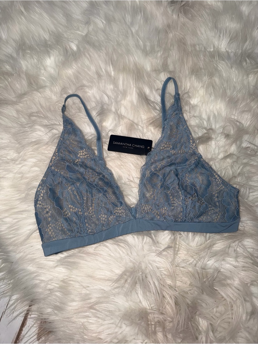 Samantha Chang Lace Bralette in Iceberg Large